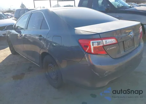 2012 Toyota Camry Le z USA, uszkodzony, nr VIN 4T4BF1FK3CR160815